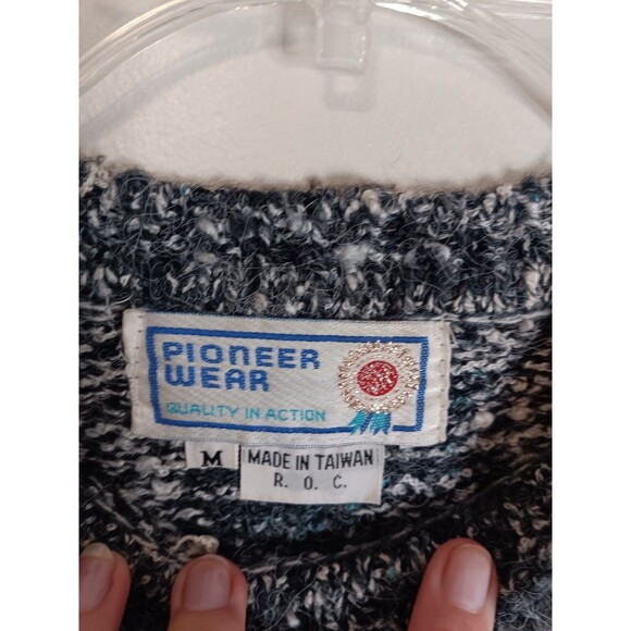 Vintage 90s Pioneer Wear Sweater Pullover Pearl Detail Sz Medium Blue / Cream - Picture 2 of 6